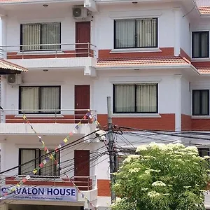 Hotel Avalon House